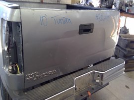 2010 TOYOTA TUNDRA, SILVER, EXTD CAB, 4.6L, AT, 2WD,   Z26415